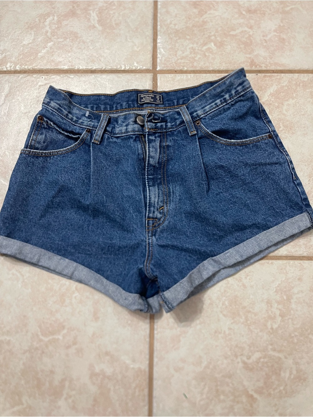 Abercrombie & Fitch Dark Blue High-Rise Cuffed Denim Shorts - Women